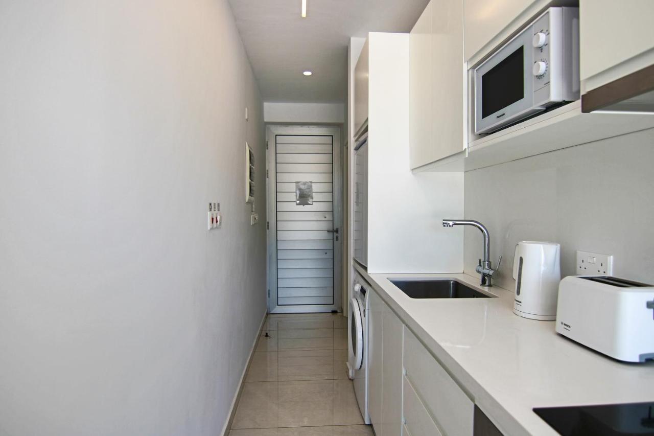 Apartamento Phaedrus Living - Seaside Luxury Flat Harbour 109 Paphos Exterior foto
